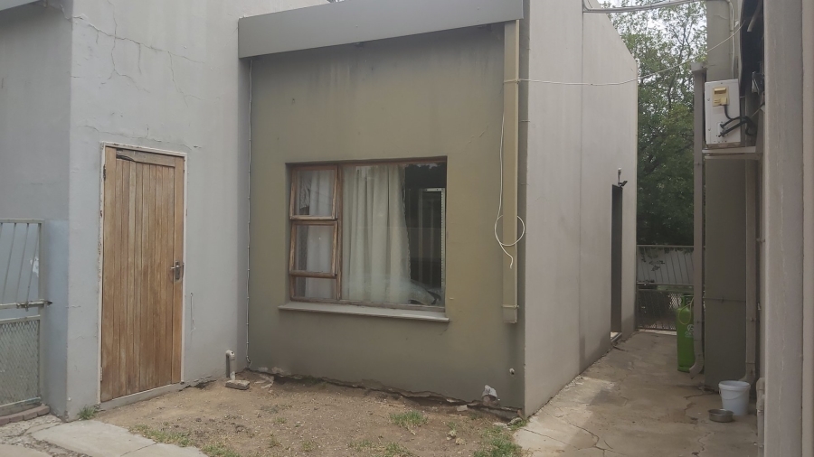 To Let 4 Bedroom Property for Rent in Roodewal Free State